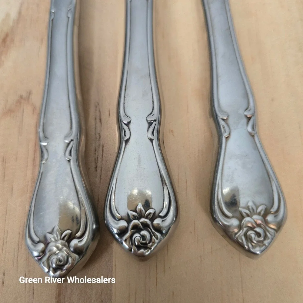 Oneida‎ USA Arbor Rose True Rose Stainless Steel Pattern Flatware Set 5 Pieces
